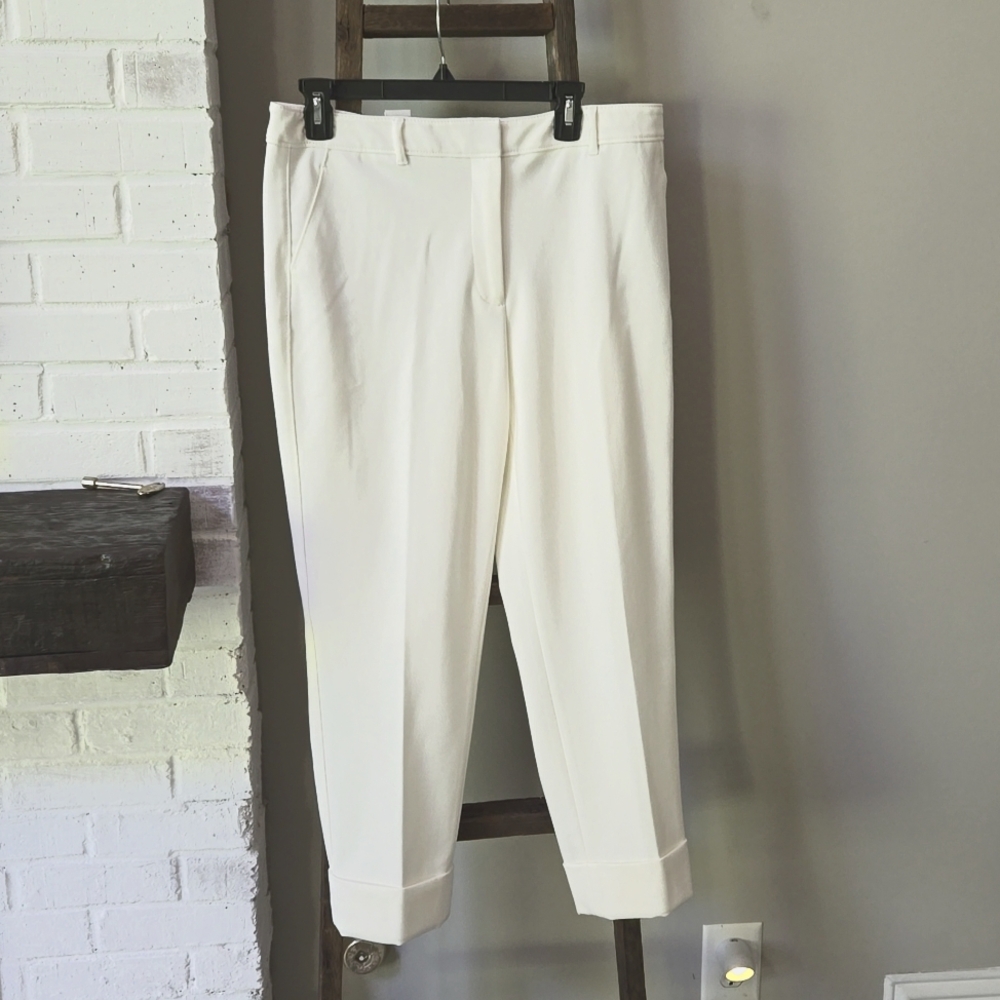 Black & White Market, cuffed ivory, The Effortless Girlfriend Pant. NWT